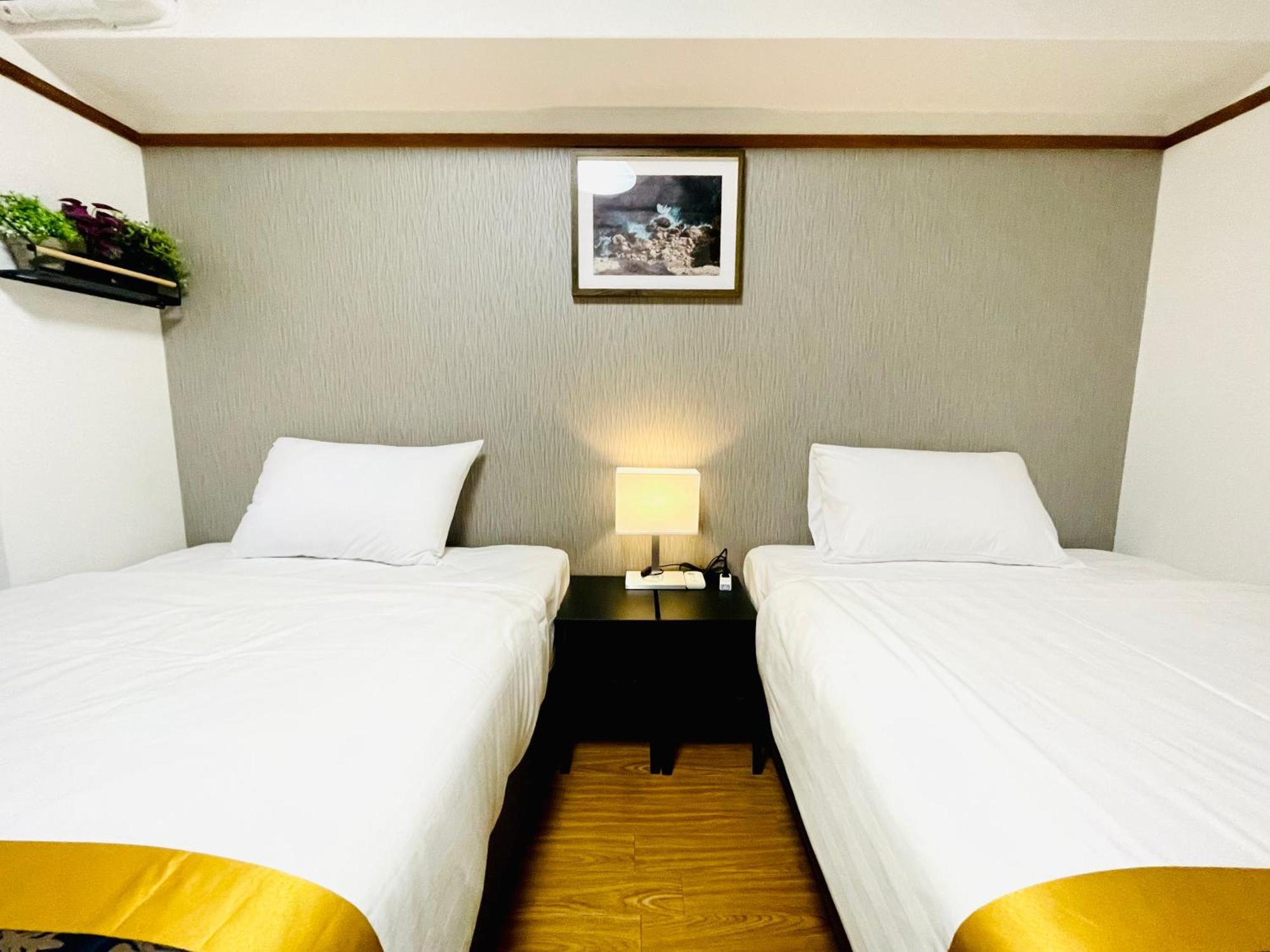 嵐 難波西 民宿 Bed And Breakfast Osaka Exteriör bild