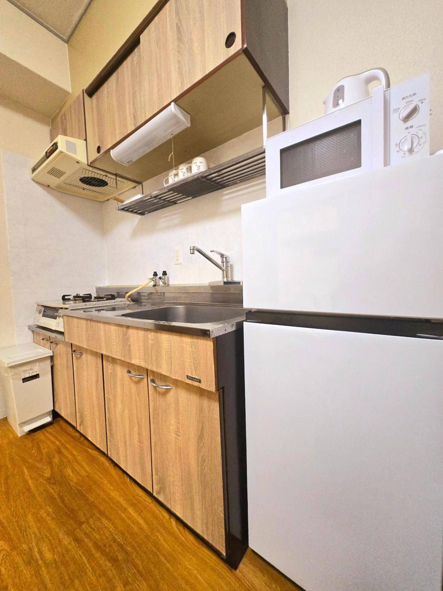嵐 難波西 民宿 Bed And Breakfast Osaka Exteriör bild